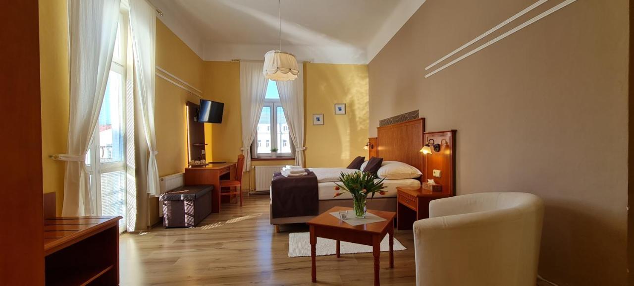 Pension Elektra Марианске-Лазне Экстерьер фото