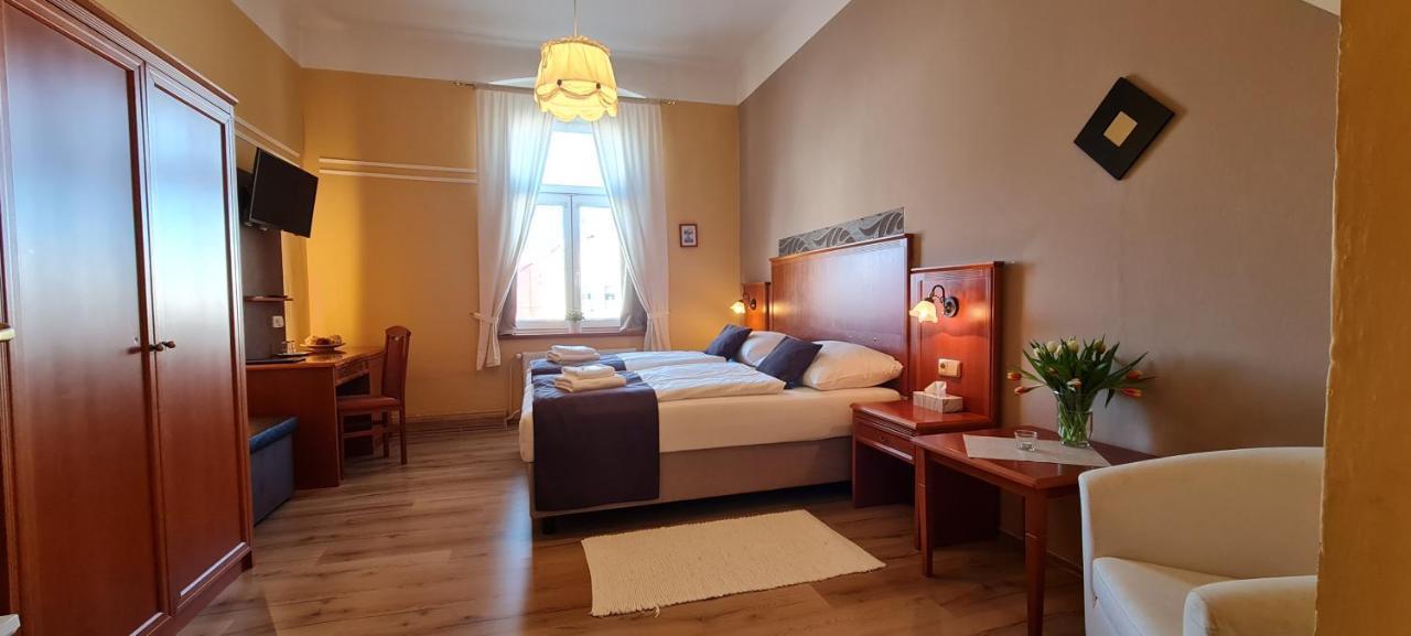 Pension Elektra Марианске-Лазне Экстерьер фото