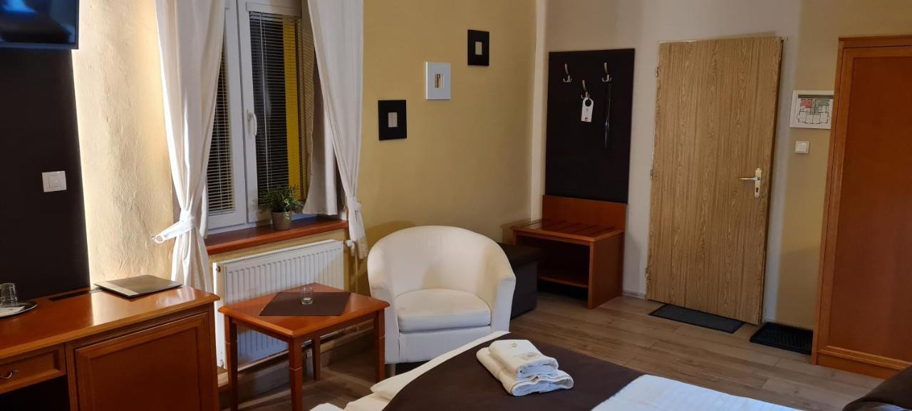 Pension Elektra Марианске-Лазне Экстерьер фото